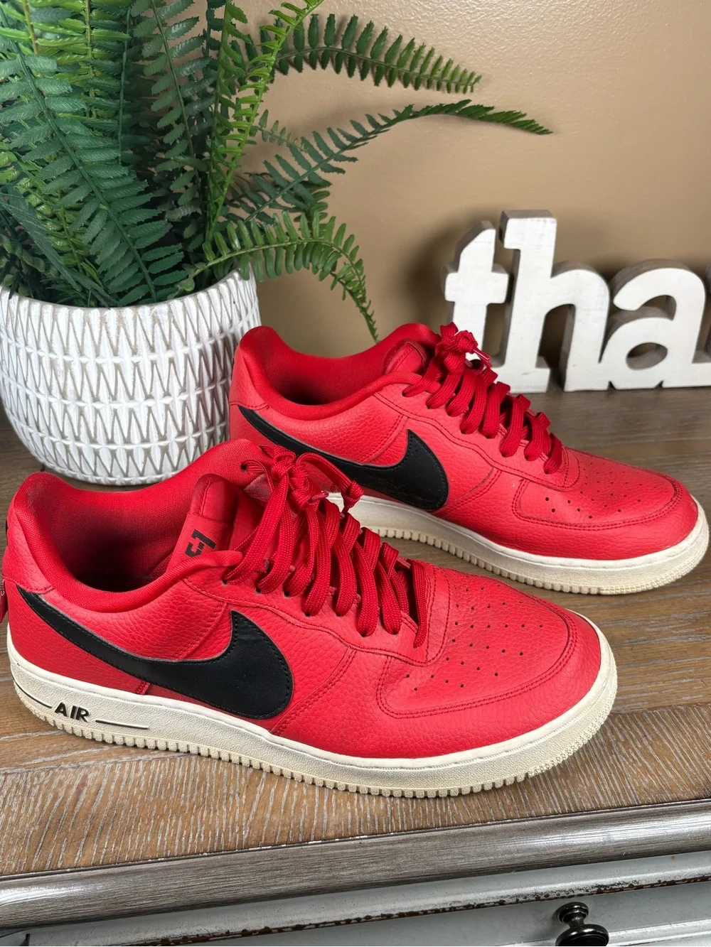 Nike Air Force 1 Statement Game NBA University Red/Black size 11.5 823511-604